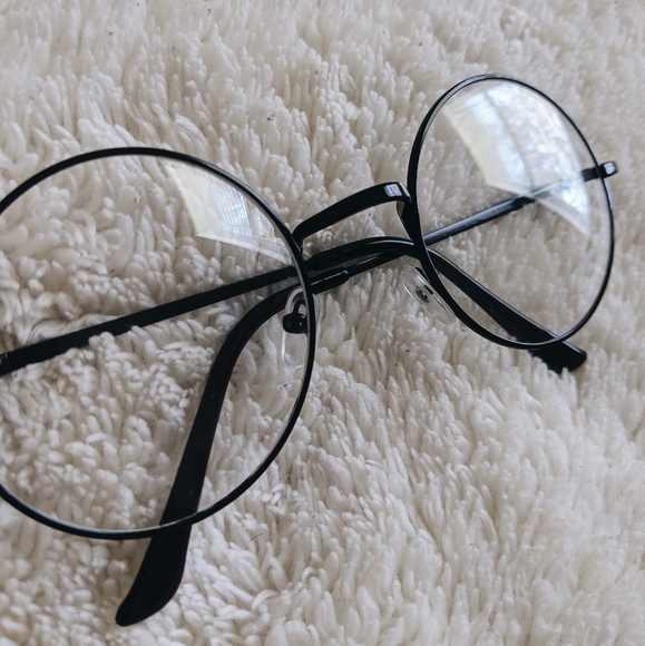 CLEAR ROUND READERS - Picture 2 of 2